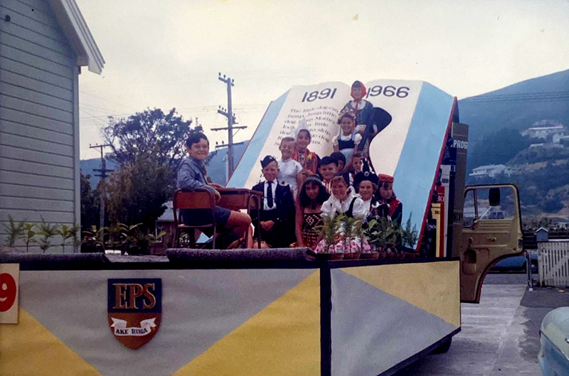 1966 Lower Hutt Jubilee winning float.
